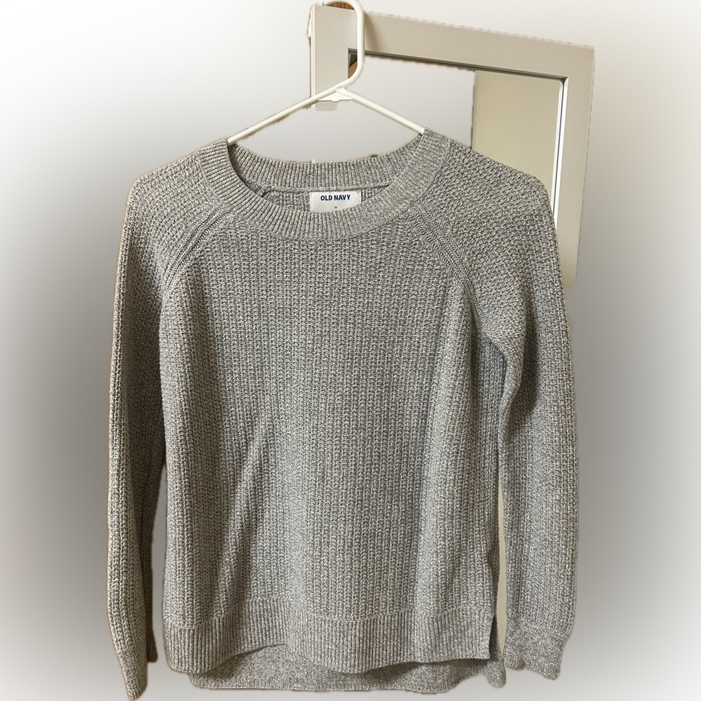 Old Navy Heather Gray Sweater